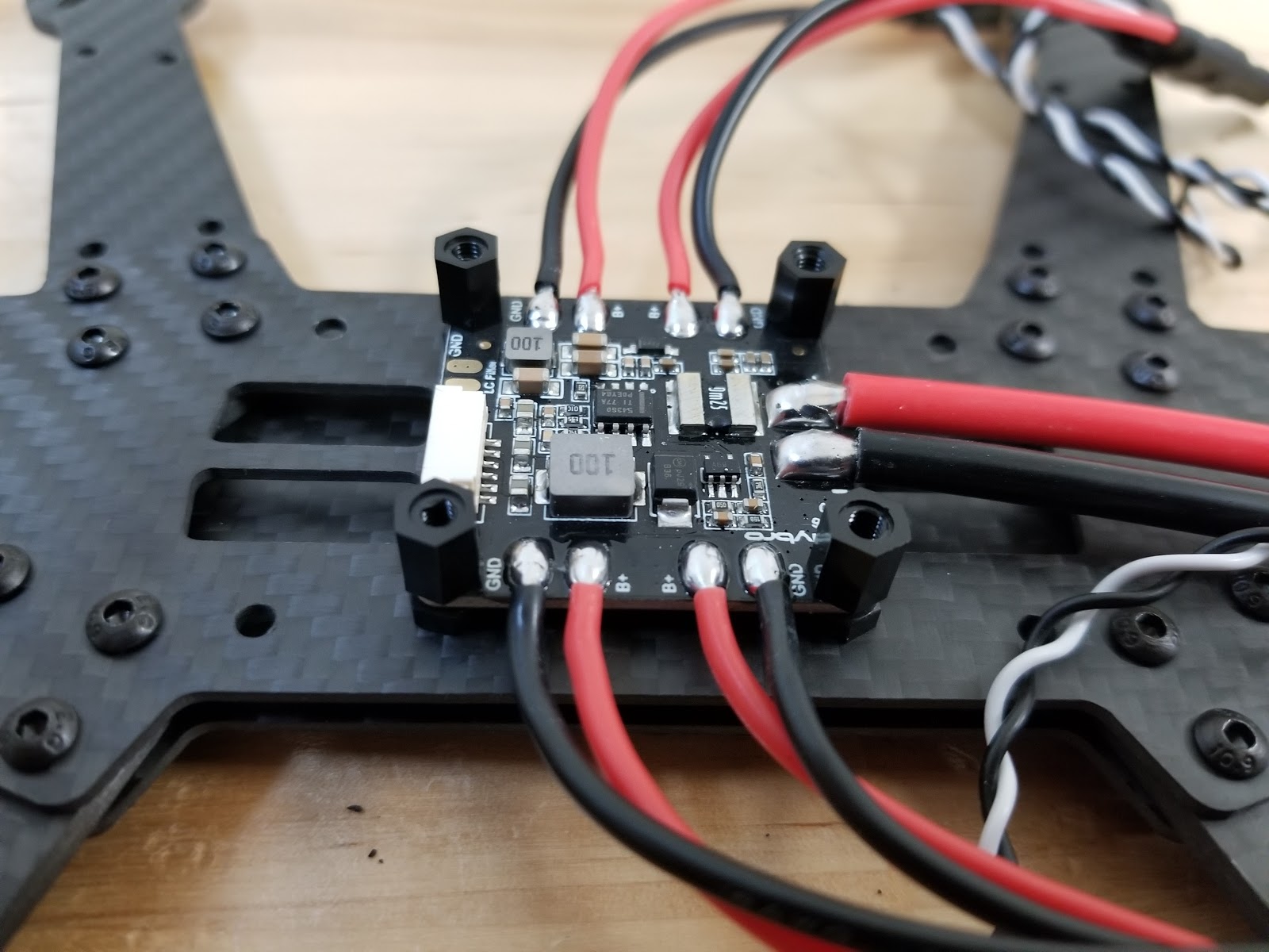 QAV250 Add power module and standoffs